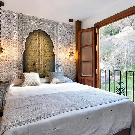 Luxury Alhambra Hideaway Apartment *