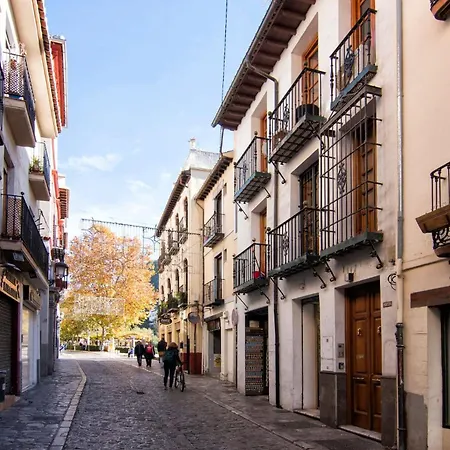 Luxury Alhambra Hideaway *