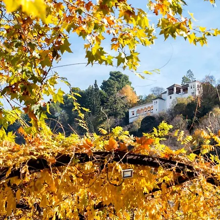 Luxury Alhambra Hideaway